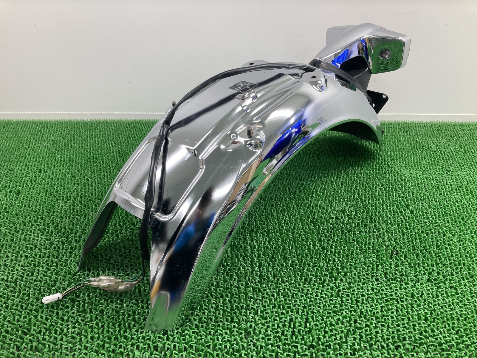 CB1100 リアフェンダー ホンダ 純正 中古 バイク 部品 SC65