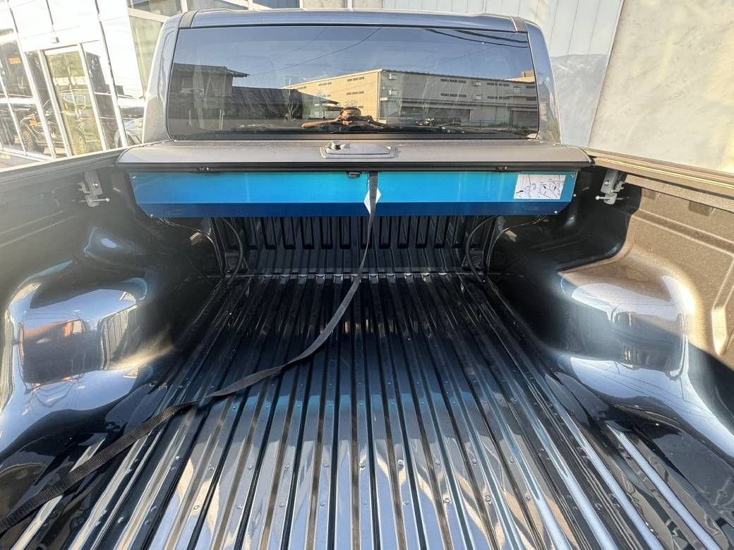 品 三菱 トライトン R3 シャッター式トノカバー ロック付 ～ GLS FFCRYSTALESIA_COM