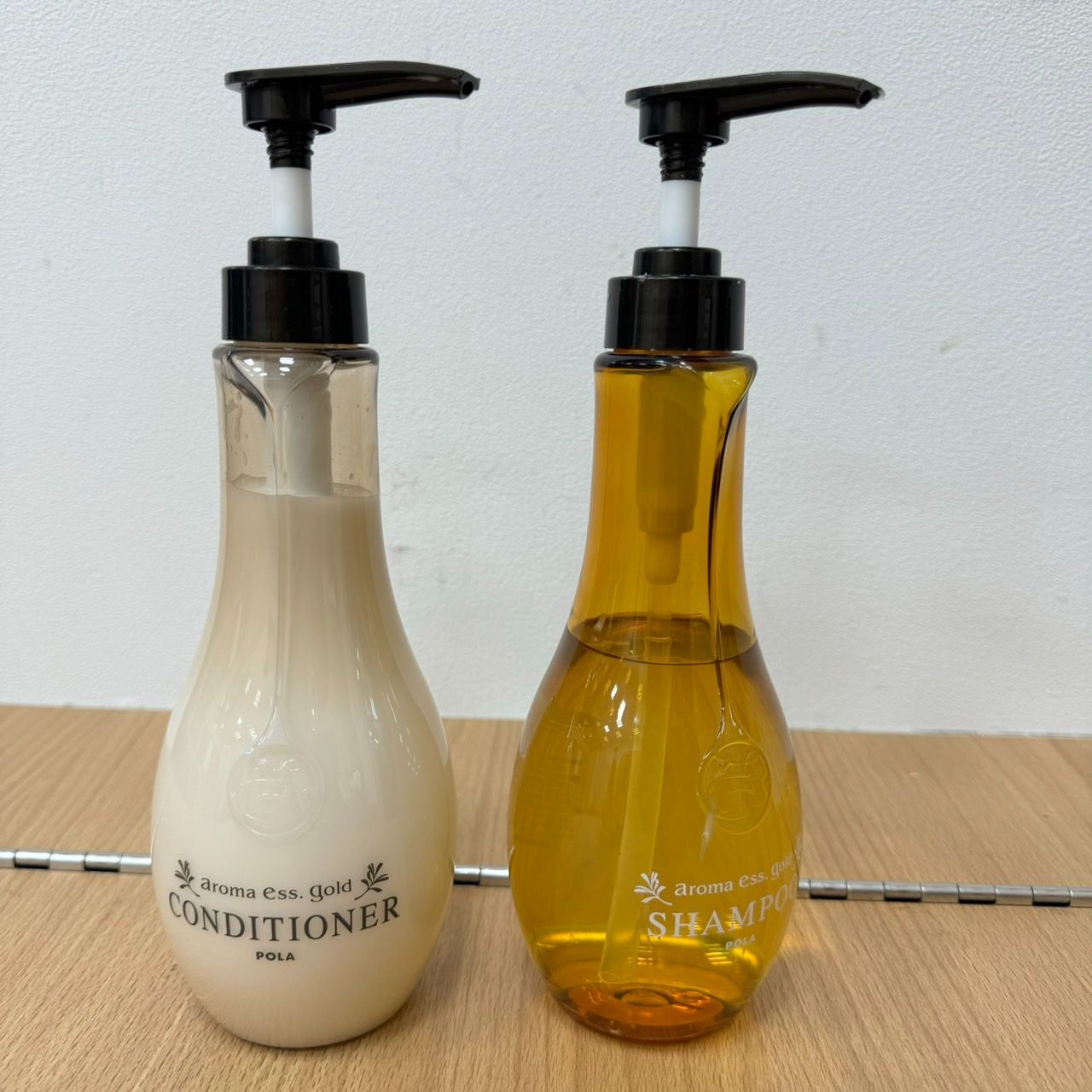 ポーラ アロマエッセゴールド コンディショナー 470ml x 5本 ポーラ