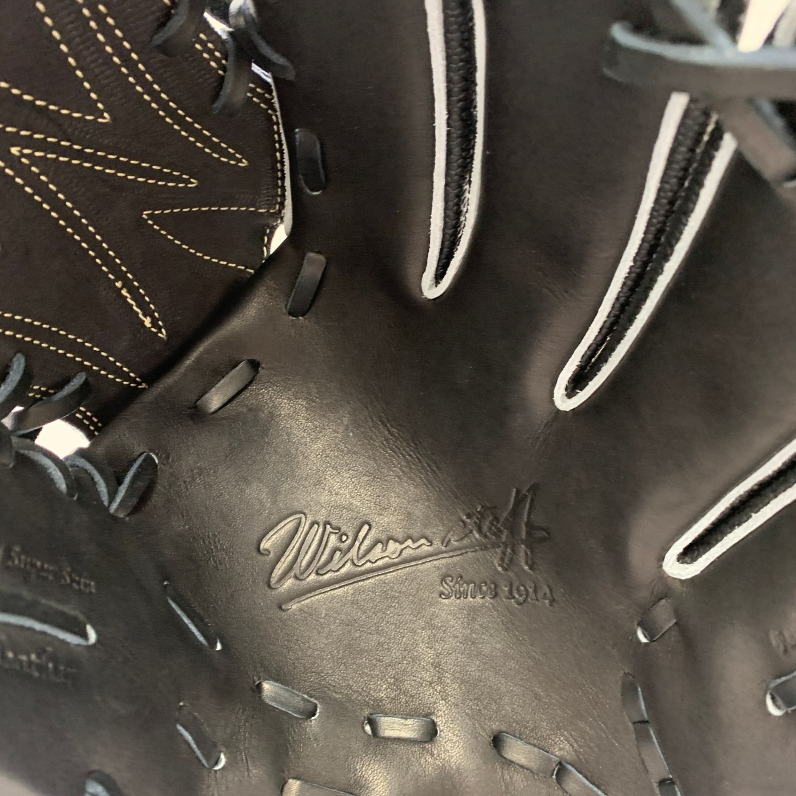  ウィルソン Wilson ウィルソンスタッフ 硬式 大人 一般 投手用 グローブ ピッチャー グラブ 右投げ 品 野球 6340 硬式 グローブ