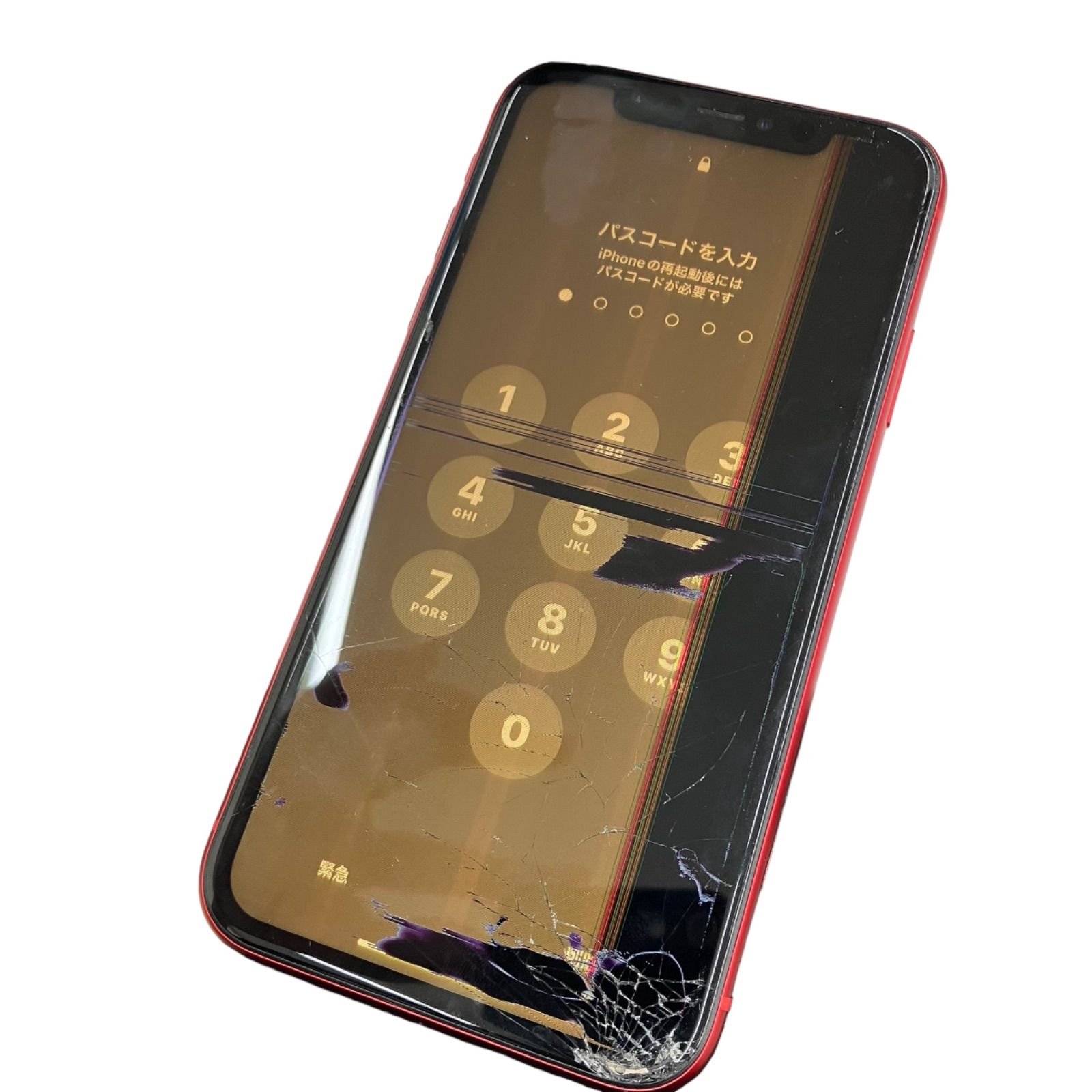 ★iPhone11　破損品・パスコードロックあり★