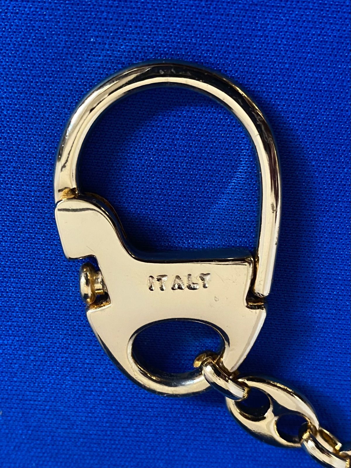 キーホルダー GUCCI インターロッキングG バッグチャーム ゴールド キーホルダー GUCCI インターロッキングG バッグチャーム ゴールド