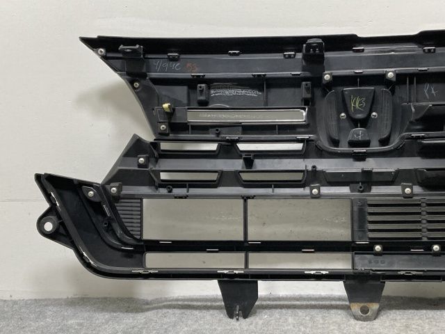 JF3  N-BOXカスタムフロントグリル　71121-TTCY-J210-M1 JF3 N-BOXカスタムフロントグリル 71121-TTCY-J210-M1 - メルカリ