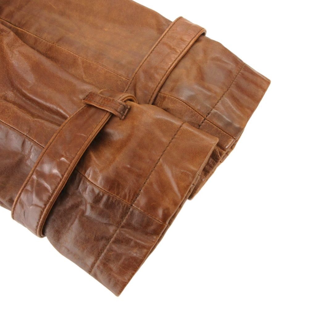 TORNADOMART 馬革製ブラウンパンツ