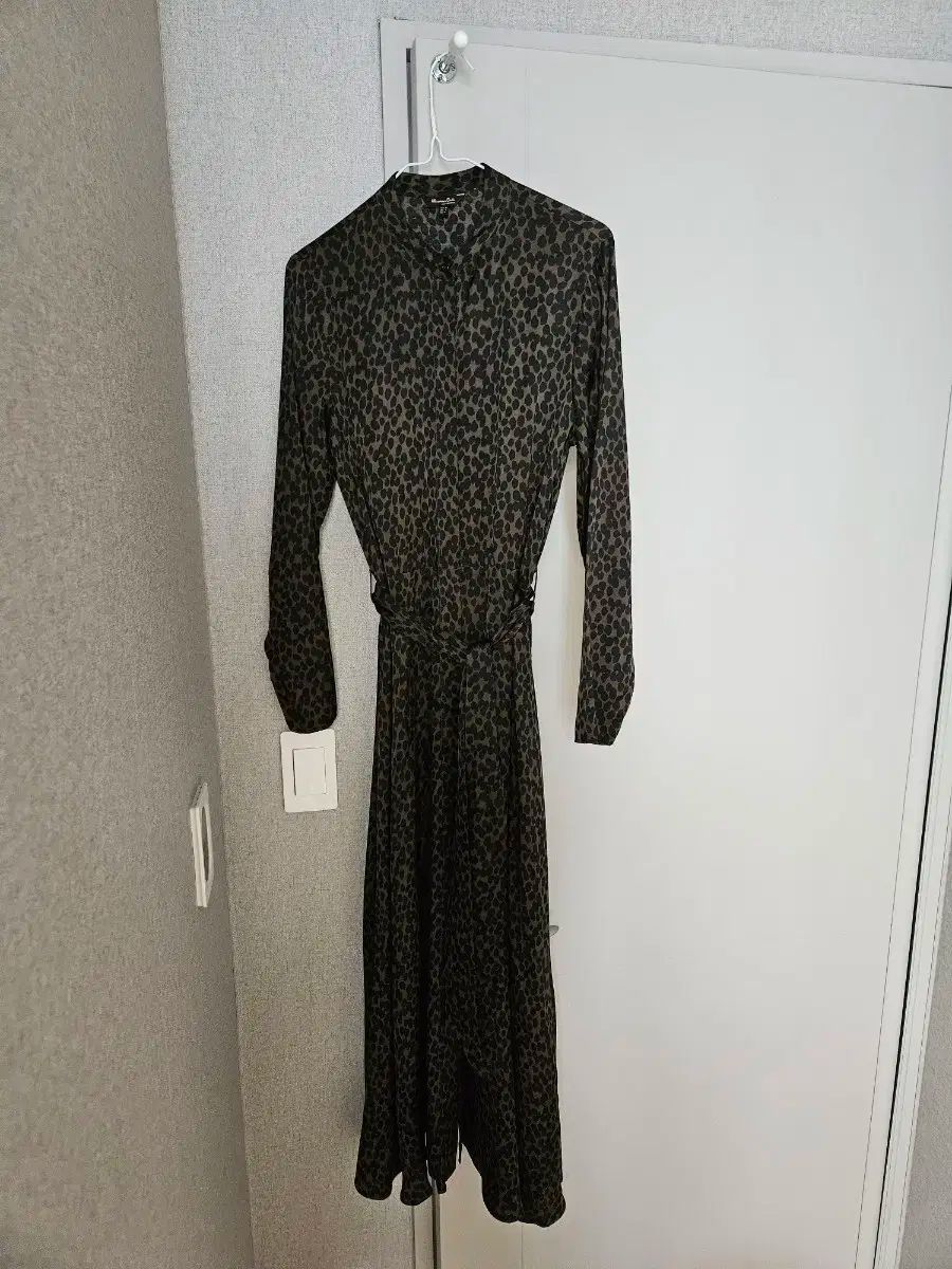 Massimo Dutti マッシモドゥッティ ワンピース
