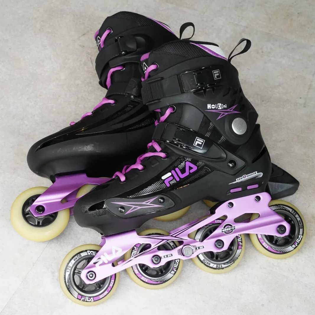 SKATES インラインスケート