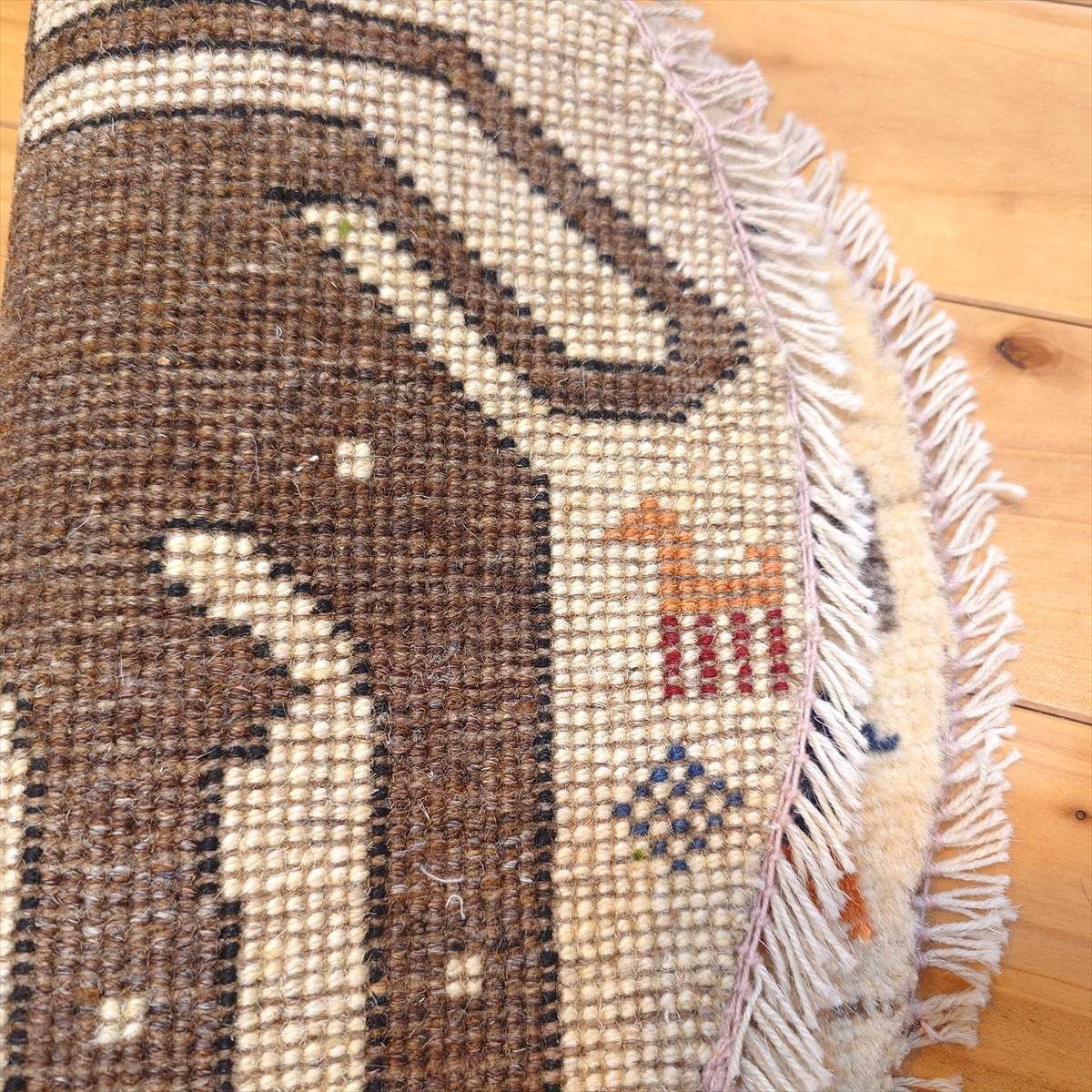 ペルシャ ギャッベ アマレバフト ミニマット 横40Φ40㎝ 円形 ライオン