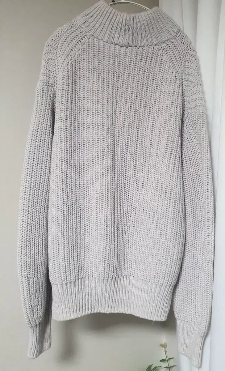 COS ウール ブレンド タートルネック セーター