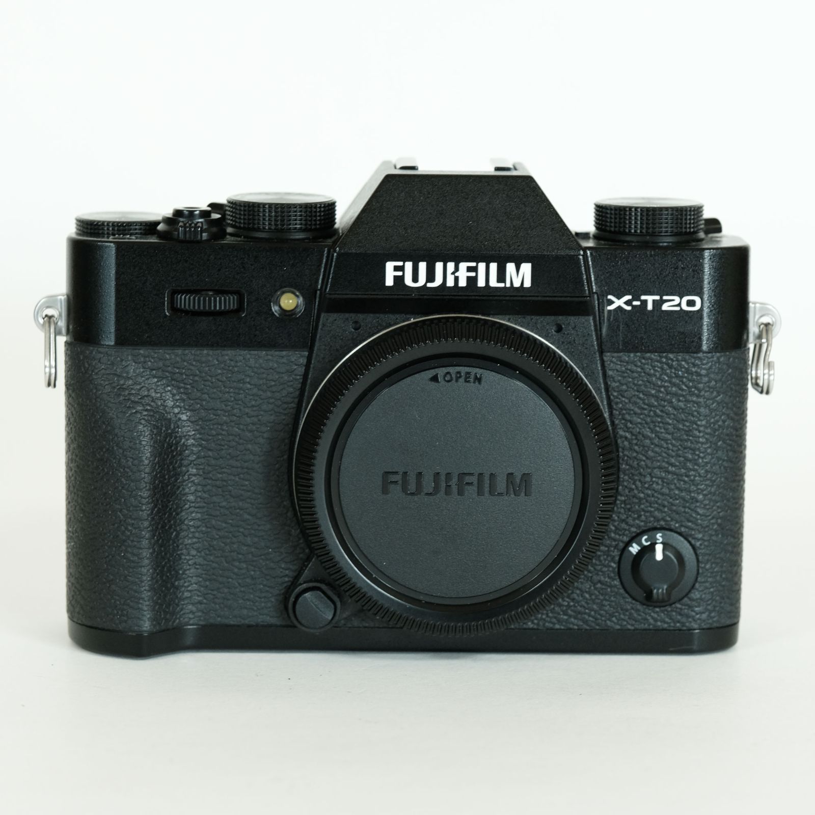 良品｜シャッター数8,772回] FUJIFILM X-T20 ボディ ブラック / ミラーレス一眼 / 富士フイルムXマウント - メルカリ