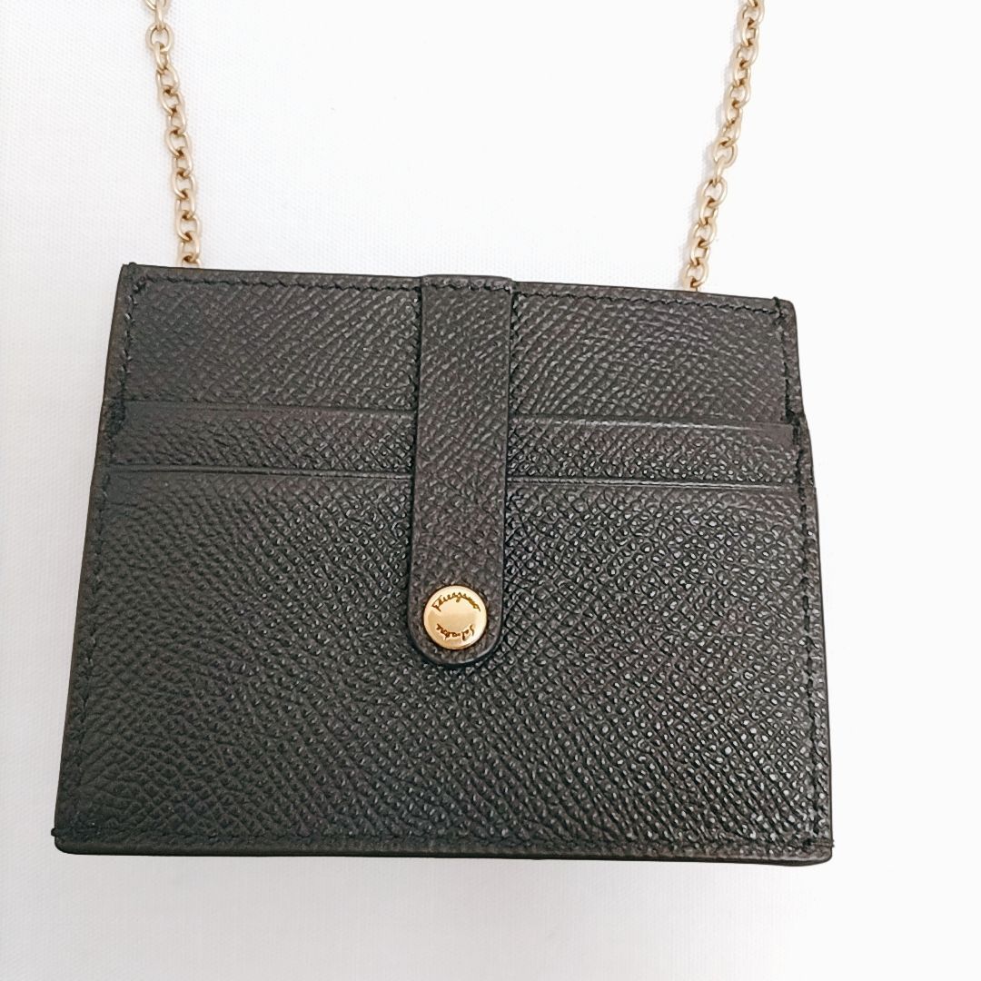 FERRAGAMO チェーンカードケース ダブルガンチーニ フェラガモ 新品未使用】FERRAGAMO チェーンカードケース ダブルガンチーニ