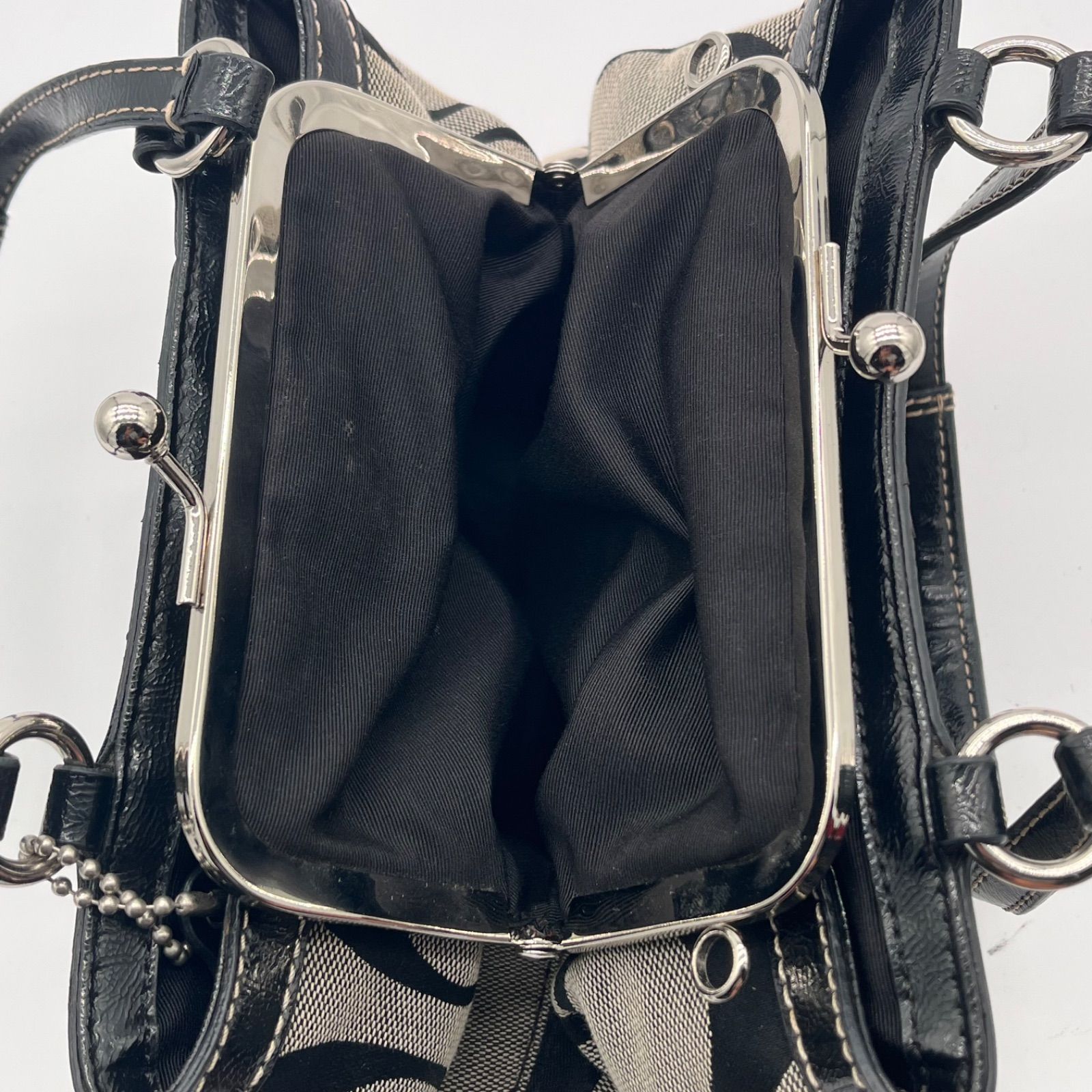 コーチ COACH シグネチャー ストライプ プレイド フレームド キャリー 
