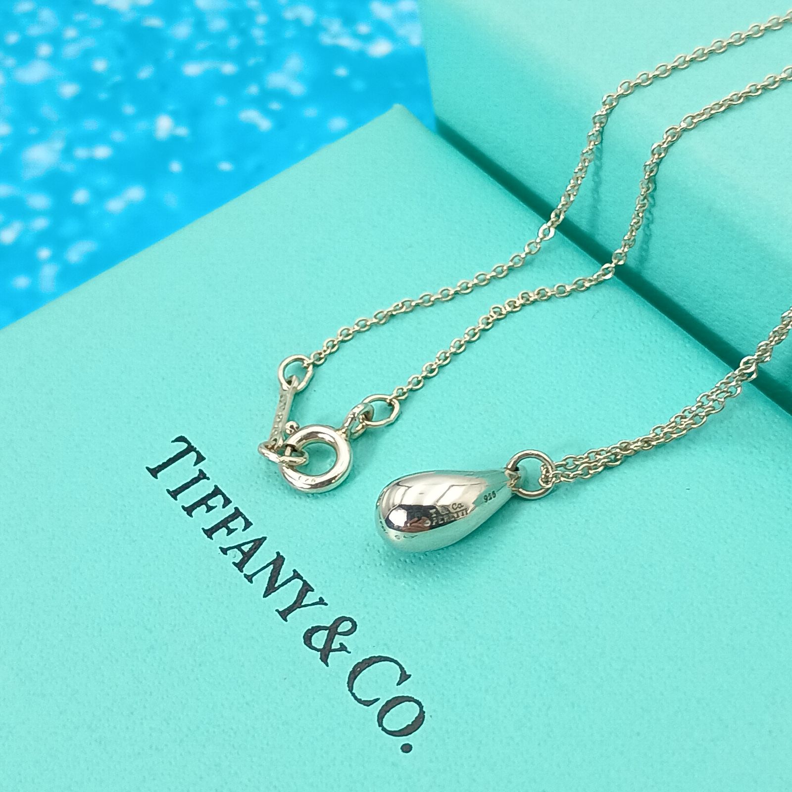 Tiffany & Co. シルバー ティアドロップ ネックレス TIFFANY&Co.（ティファニー） TIFFANY＆CO ティアドロップネックレス