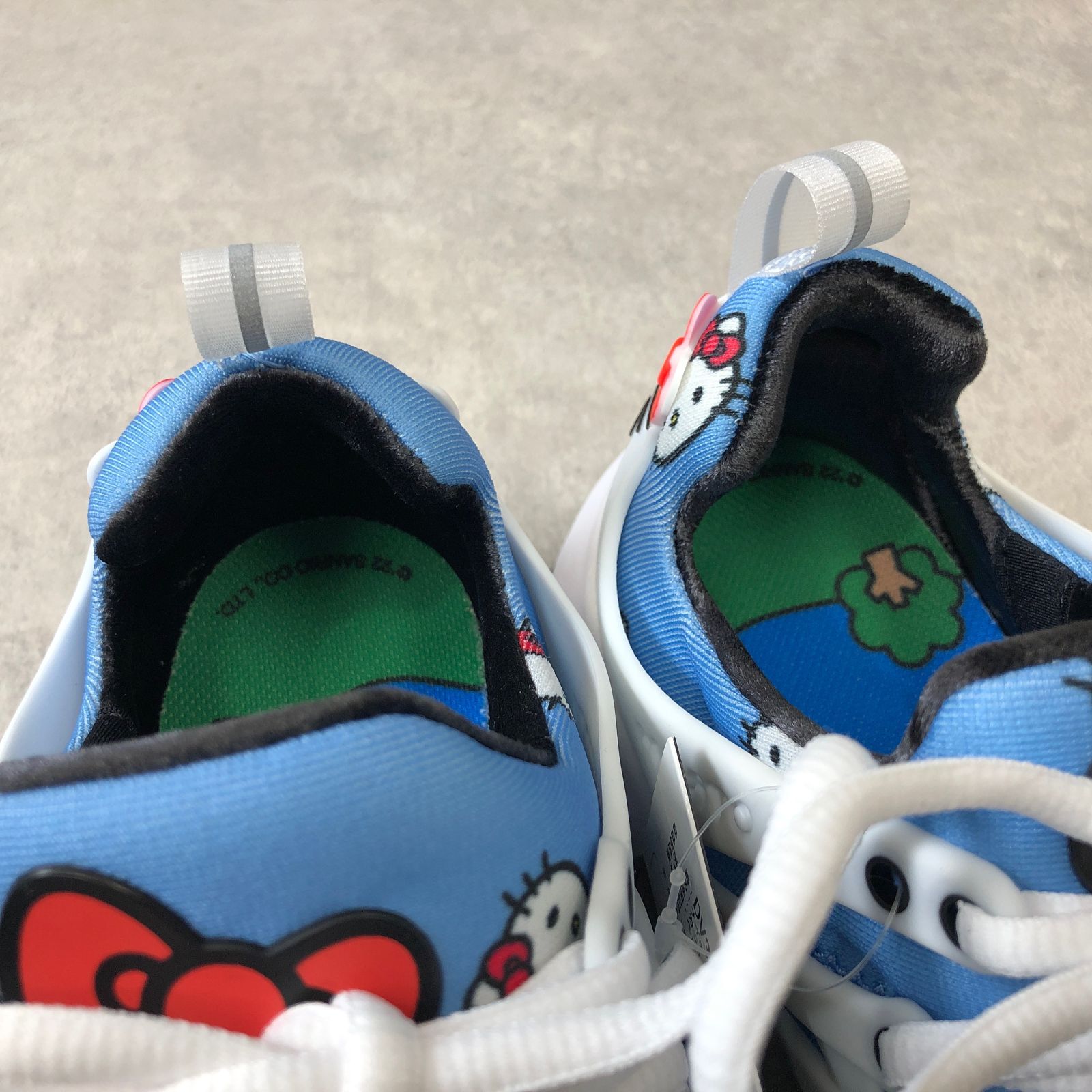 新品】 NIKE × Hello Kitty AIR PRESTO QS ナイキ ハローキティ