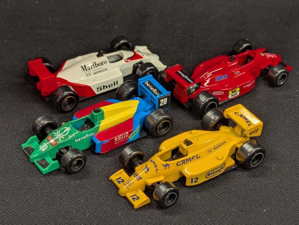 トミー トミカギフトセット日本製 F-1チャンピオンセット(4台
