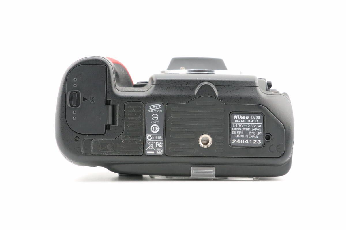 ☆極上品☆ショット数18,828回☆ニコン NIKON D700 ボディ