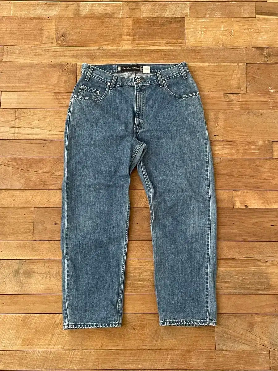 【雷市場（ポンジャン）商品韓国直送】 ヴィンテージ LEVI'S(リーバイス) シルバータップ 36x30