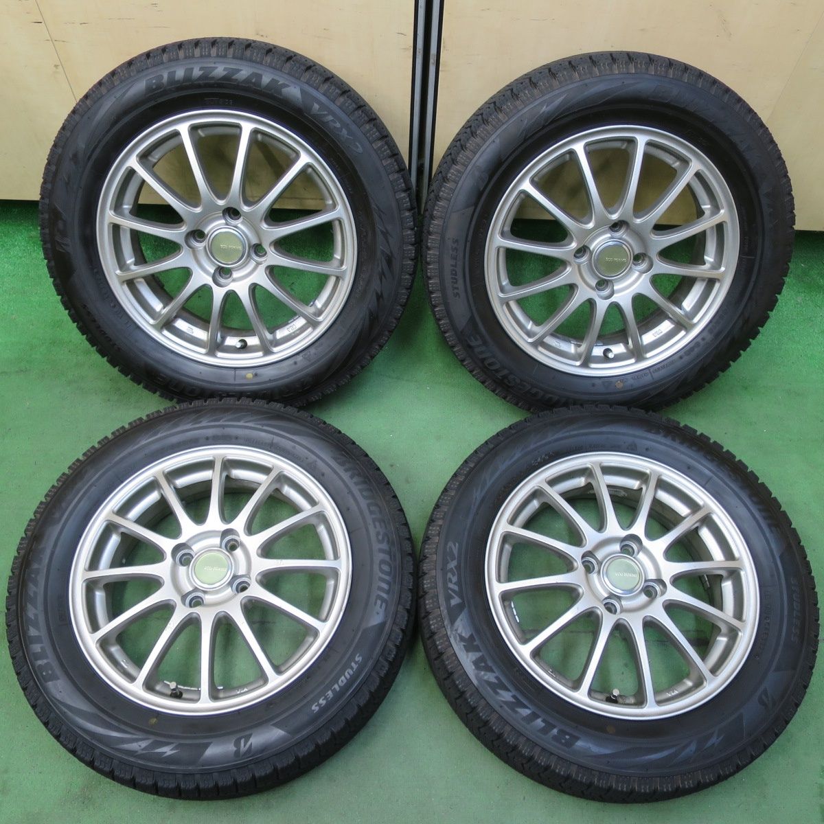 2023年製 イボ有り VRX3 195/65R15