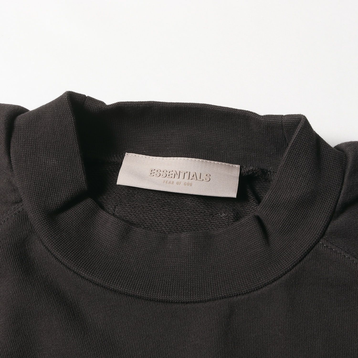 FOG ESSENTIALS Raglan Crewneck 半袖 スウェット FOG|ESSENTIALS|Short-Sleeve Raglan Crewneck 'Iron' 半袖