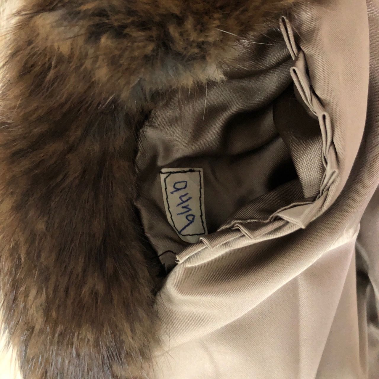 美品Maple Queen Furs 毛皮 Maple Queen Furs メープルクイーンファーズ 胴体 ミンク 腕