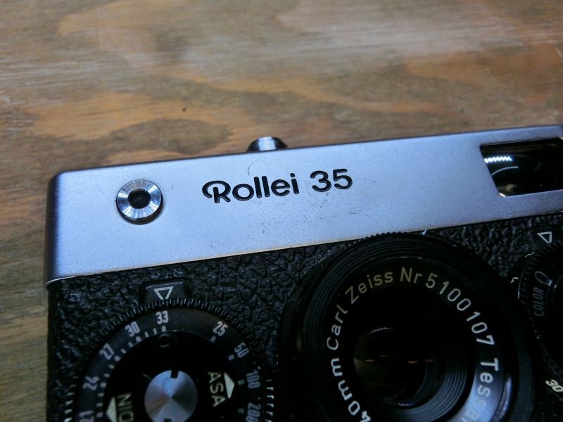 【完動品・美品】Rollei 35 ローライ35 シルバー　ドイツ製　露出計OK 7575 良品 Rollei 35 露出計OK ドイツ製 シルバー - メルカリ