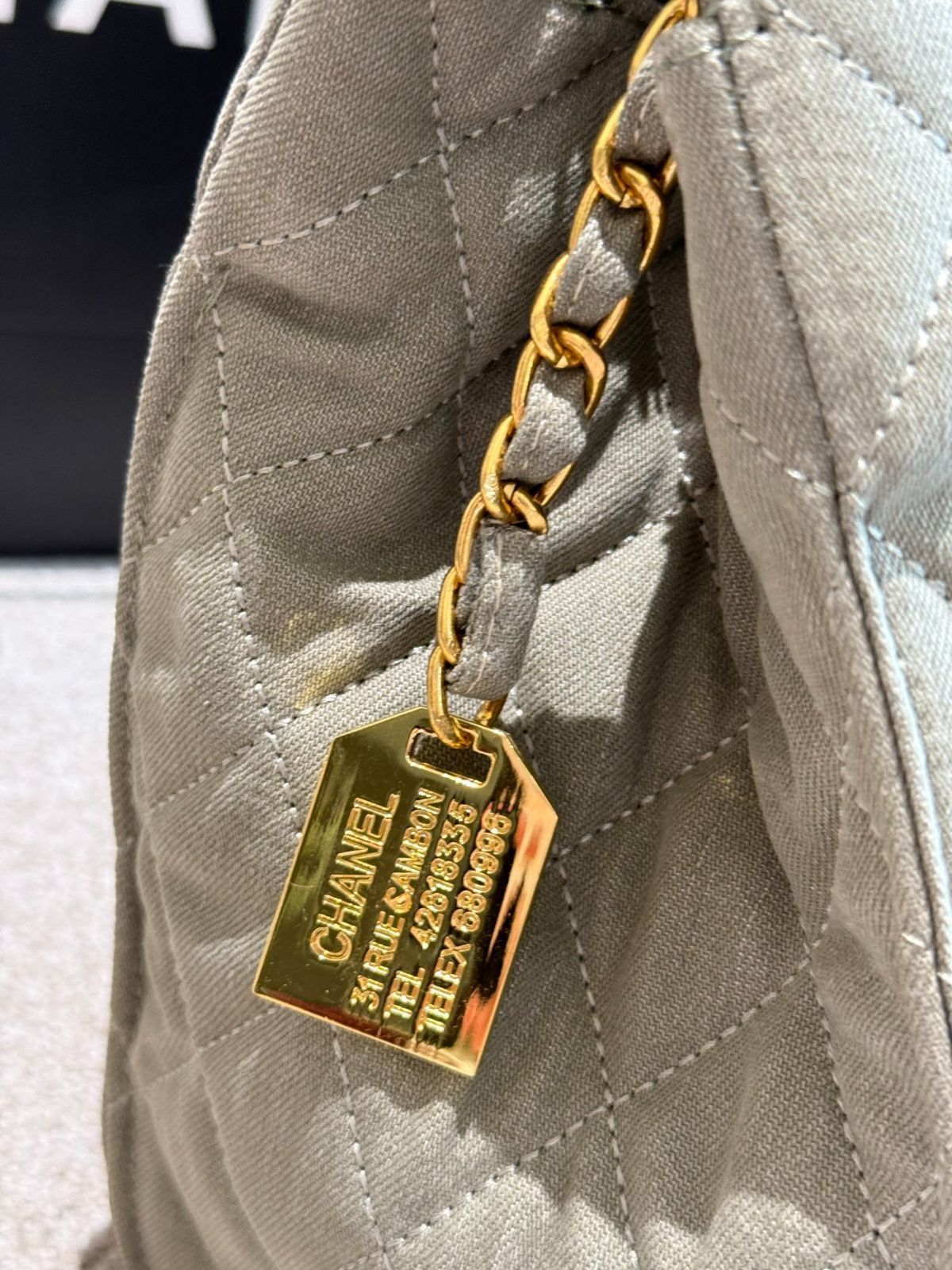 【CHANEL】 デニム コスメティックバッグ RA980 CHANEL シャネル デニムチェーンウエストバッグ ココチャーム