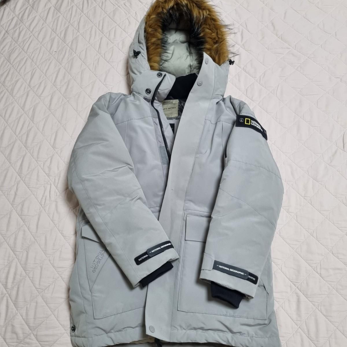 新品】NATIONAL GEOGRAPHIC ホワイト ダウンジャケット 【公式通販】