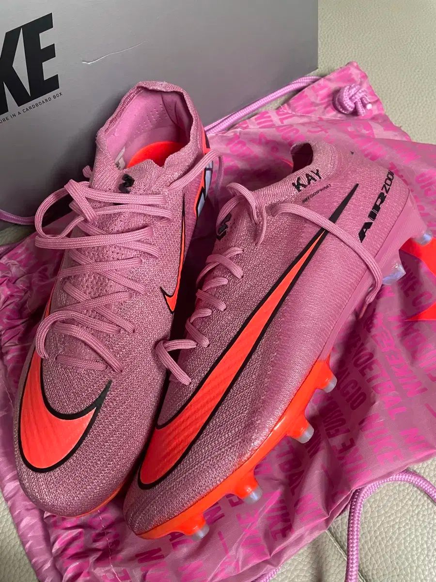 ナイキ ズーム マーキュリアル ヴェイパ 16 エリート AG