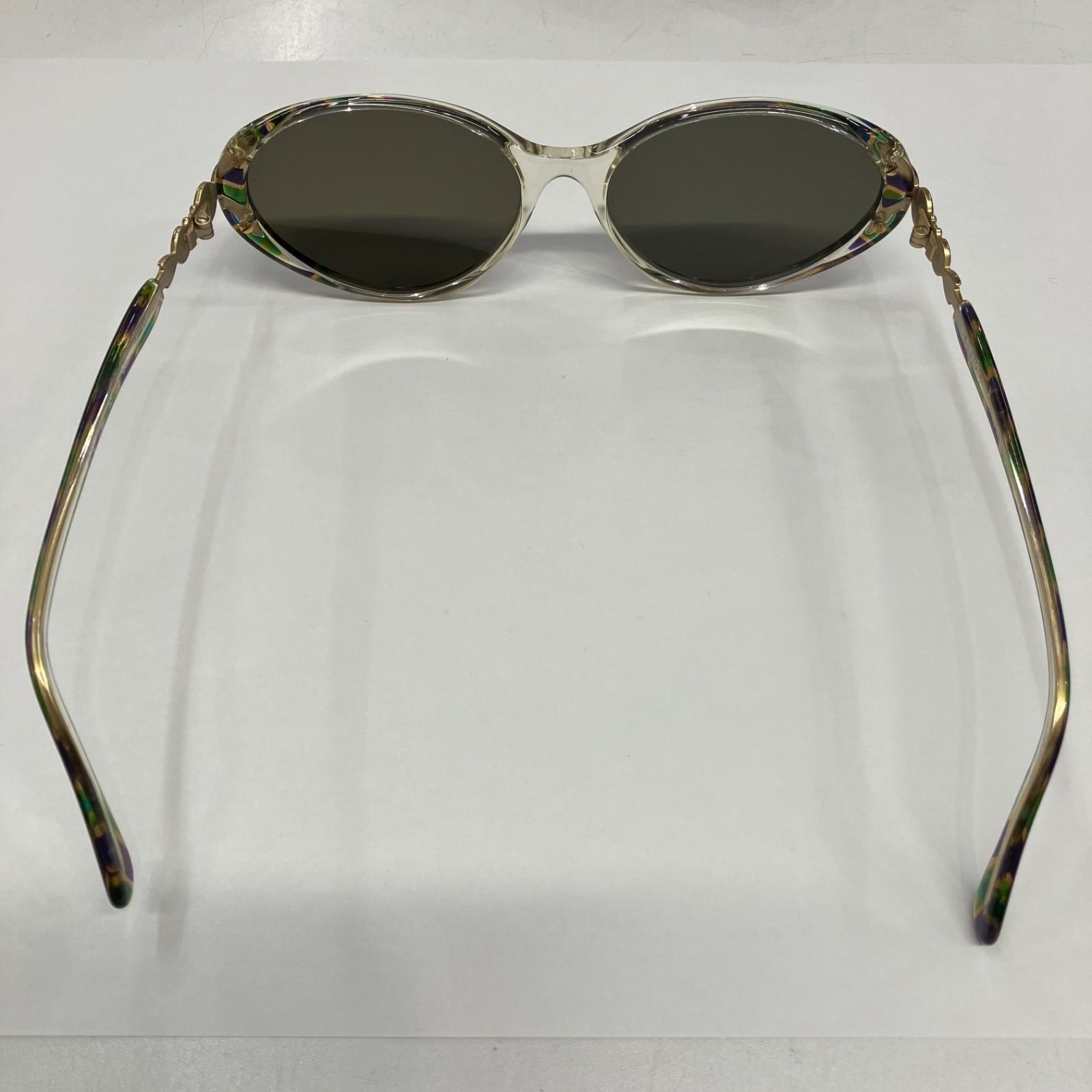 美品フェンディ FENDI FOG369.VIT FOXSYパール サングラス FENDI パールサングラス 美品フェンディ FENDI FOG369.VIT FOXSY