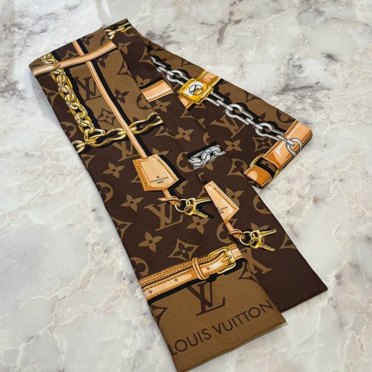 ルイヴィトン LV バンドー モノグラム コンフィデンシャル スカーフ