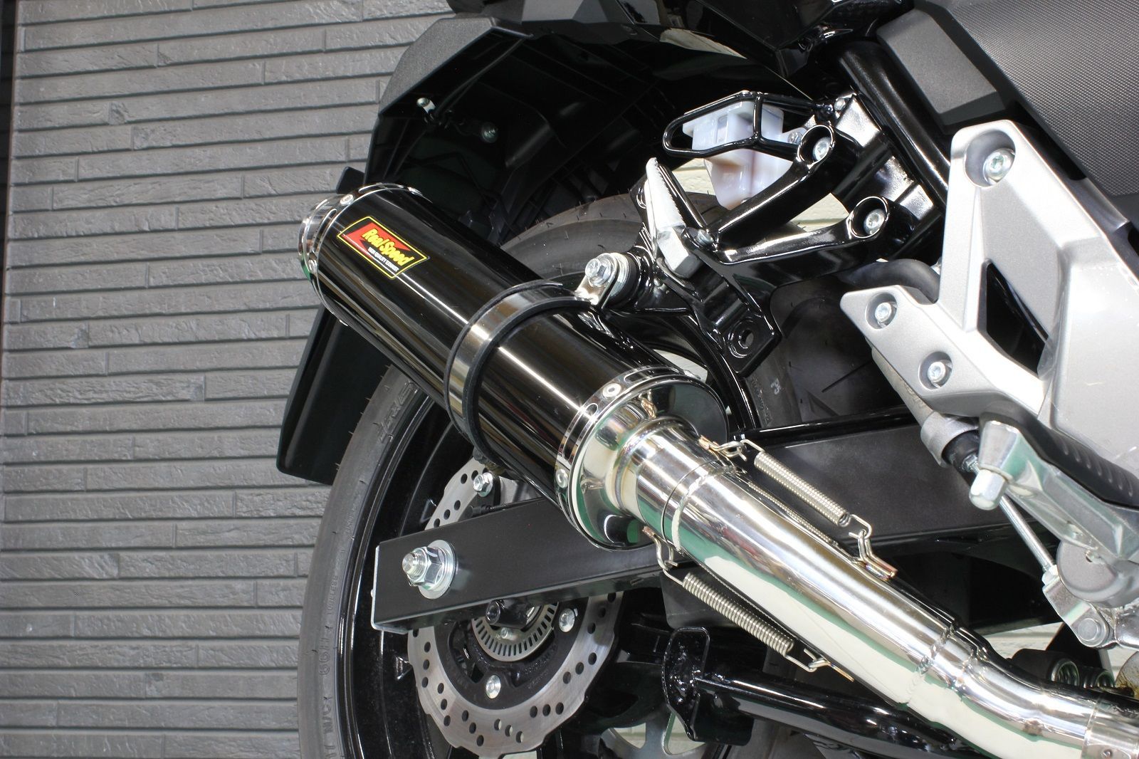 Vストローム 250 ( DS11A ) クーガ ブラック ステンレス マフラー