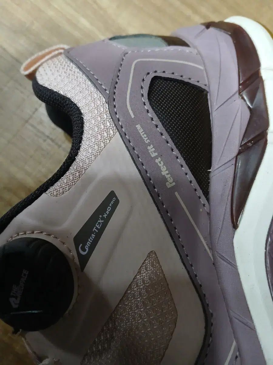 レッドフェイス ピンク