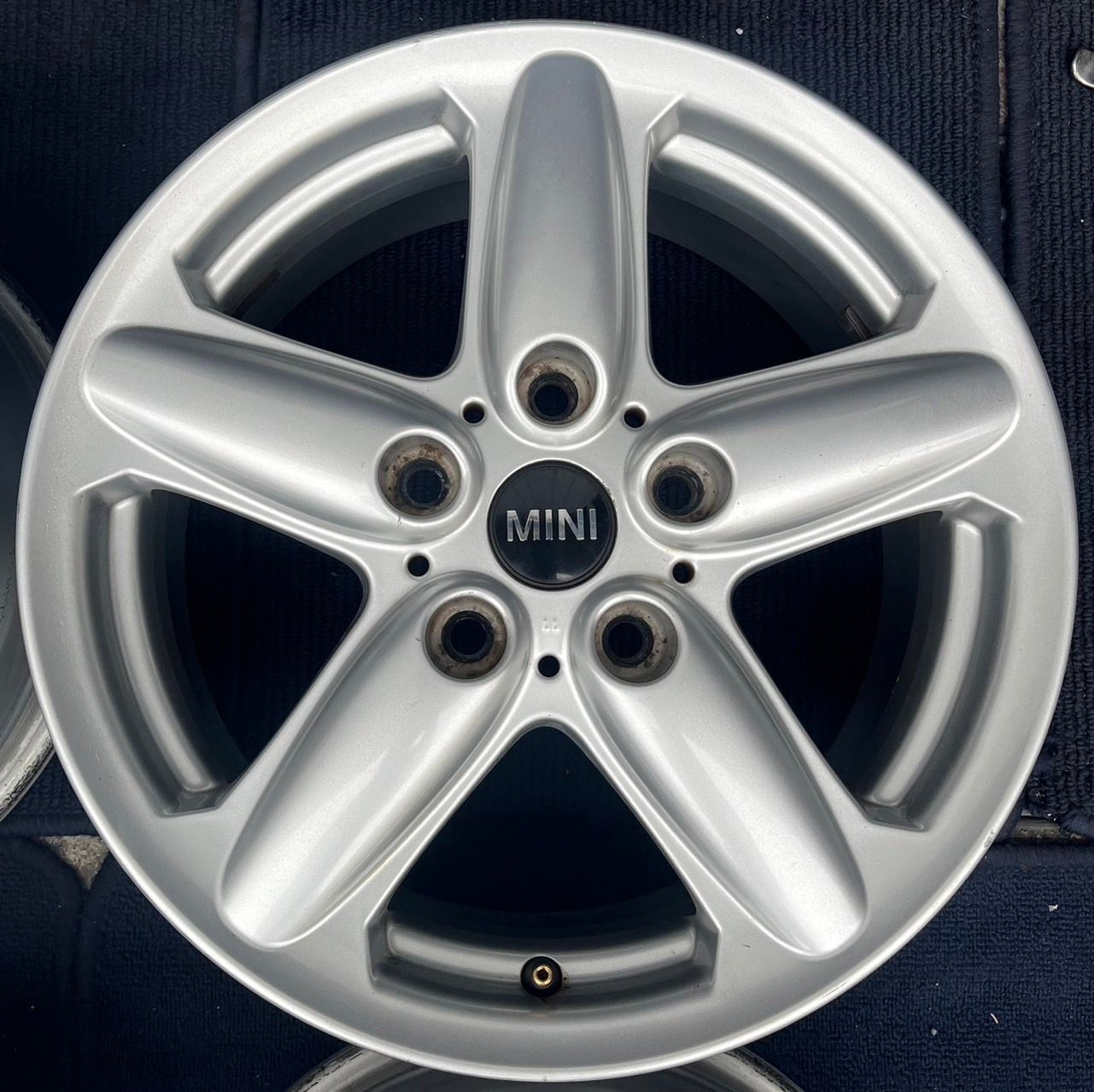 札幌から！雨天未使用 Raleigh RF6 650c車 ラレー/アラヤ