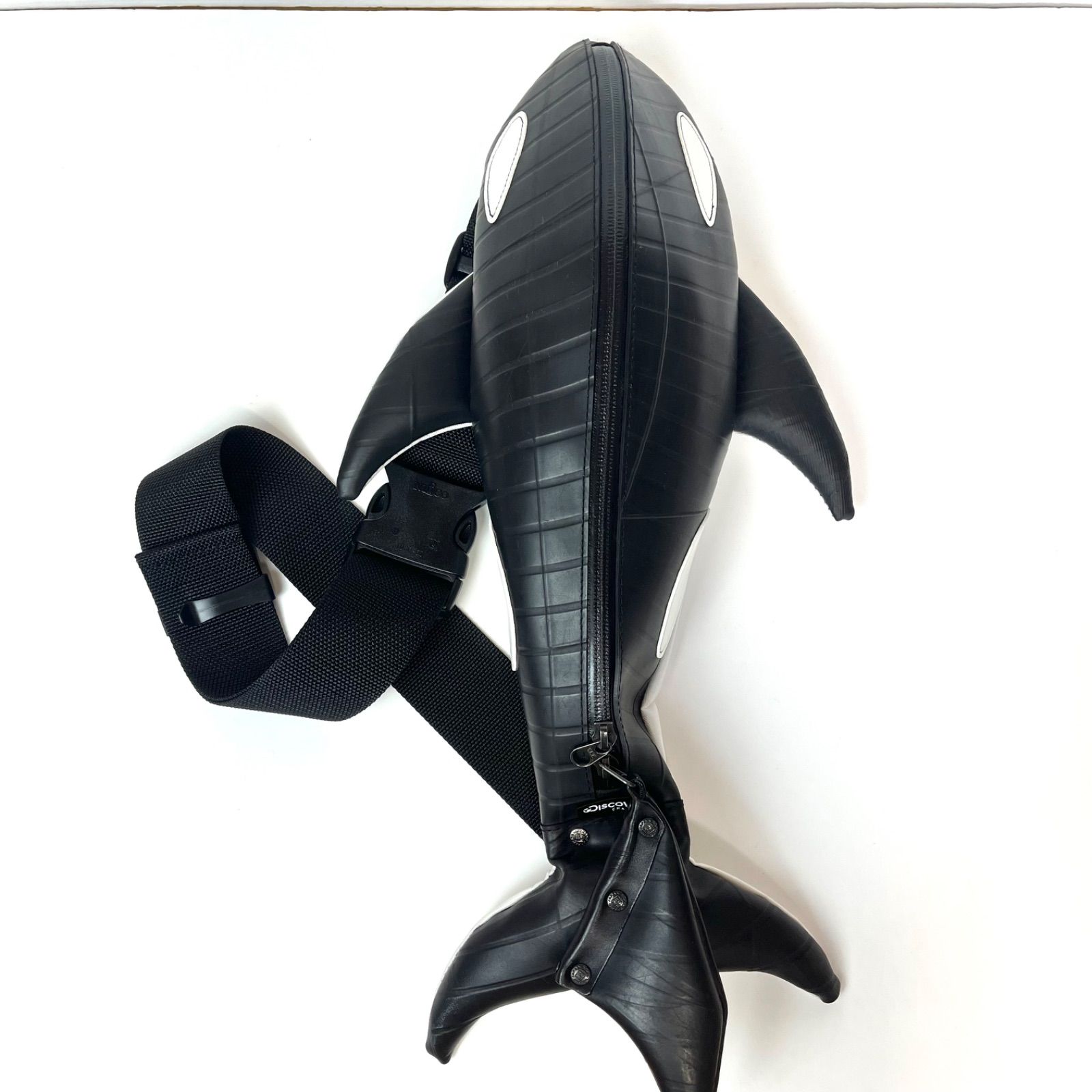 SEAL シール タイヤバッグ シャチ ディスカバリーチャンネル 
