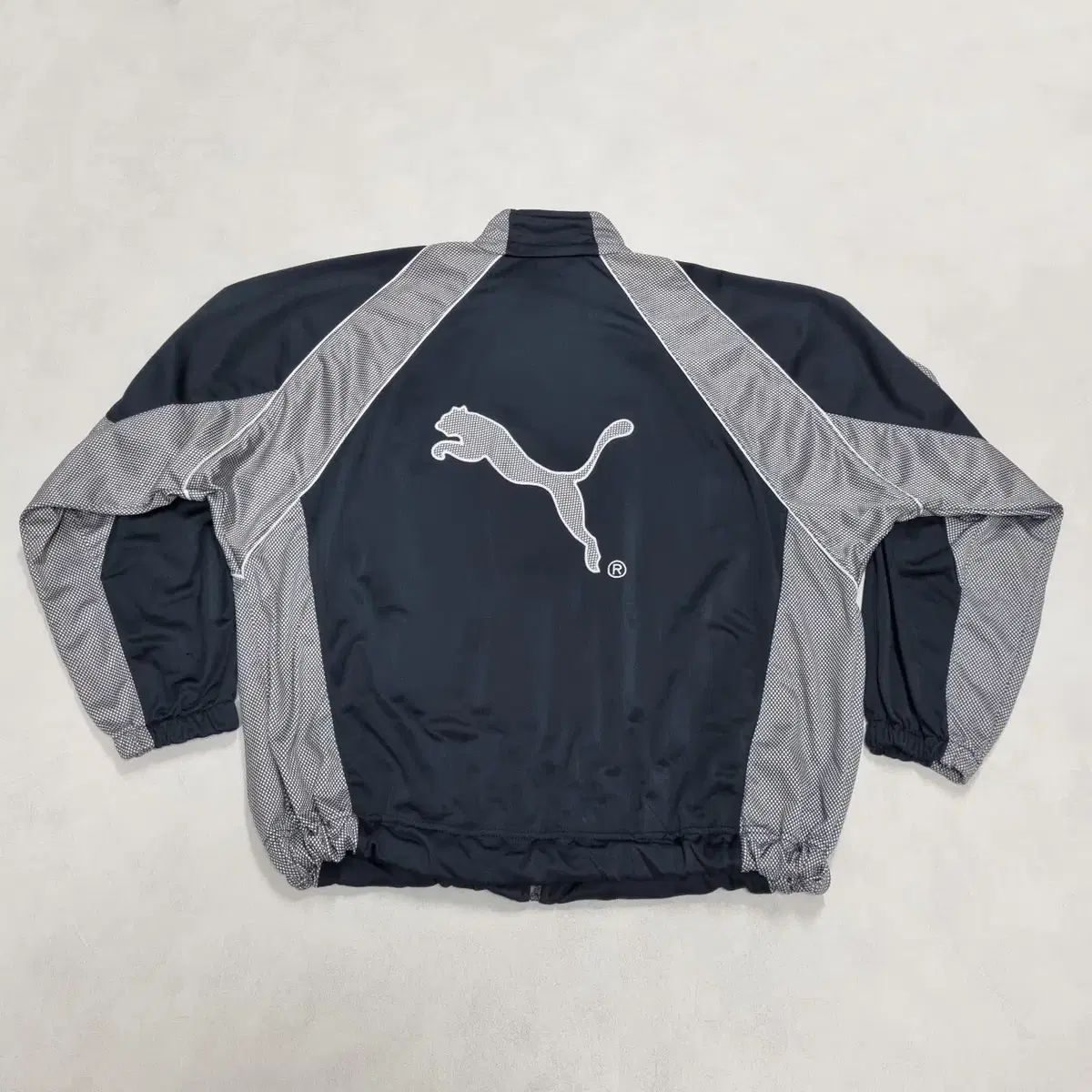 90s puma プーマ jersey ジャージ トラック ジャケット OLD PUMA 90s プーマ ジャージ トラック ジャケット M - メルカリ