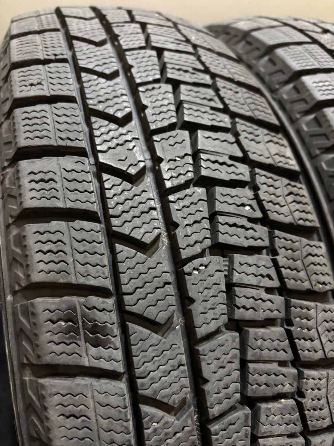 ダンロップ スタッドレスタイヤ WM02 〈165/65R14〉 4本 21年製 ☆165