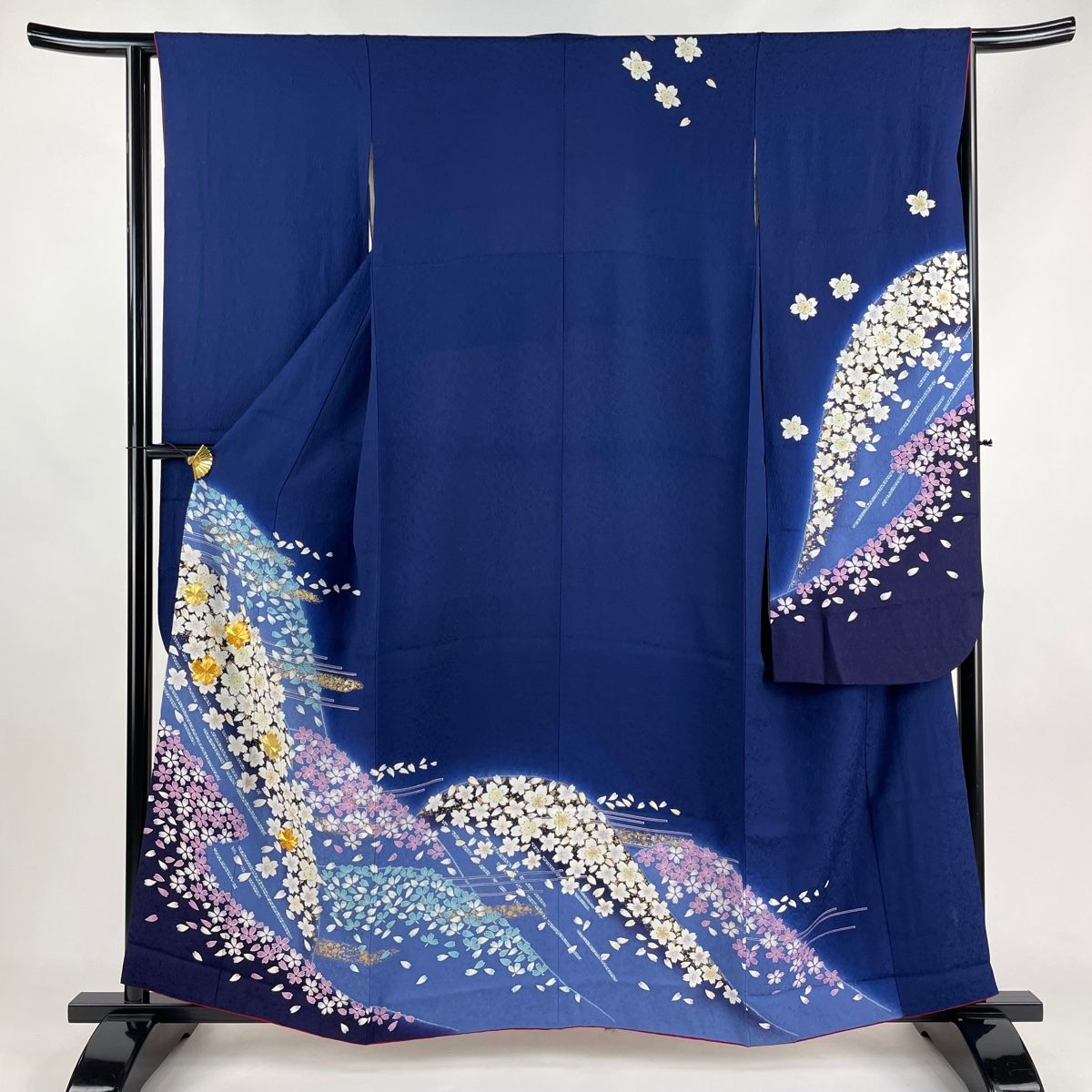 振袖 身丈160cm 裄丈65cm M 袷 鈴乃屋 桜 霞 金糸 刺繍 紺色 正絹 名品