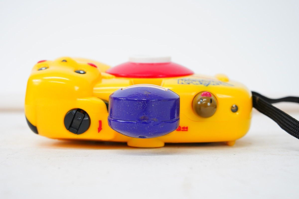 3 金岡作 金岡茂幸？ 犬 イヌ 一刀彫 木彫り 木彫刻 アイヌ