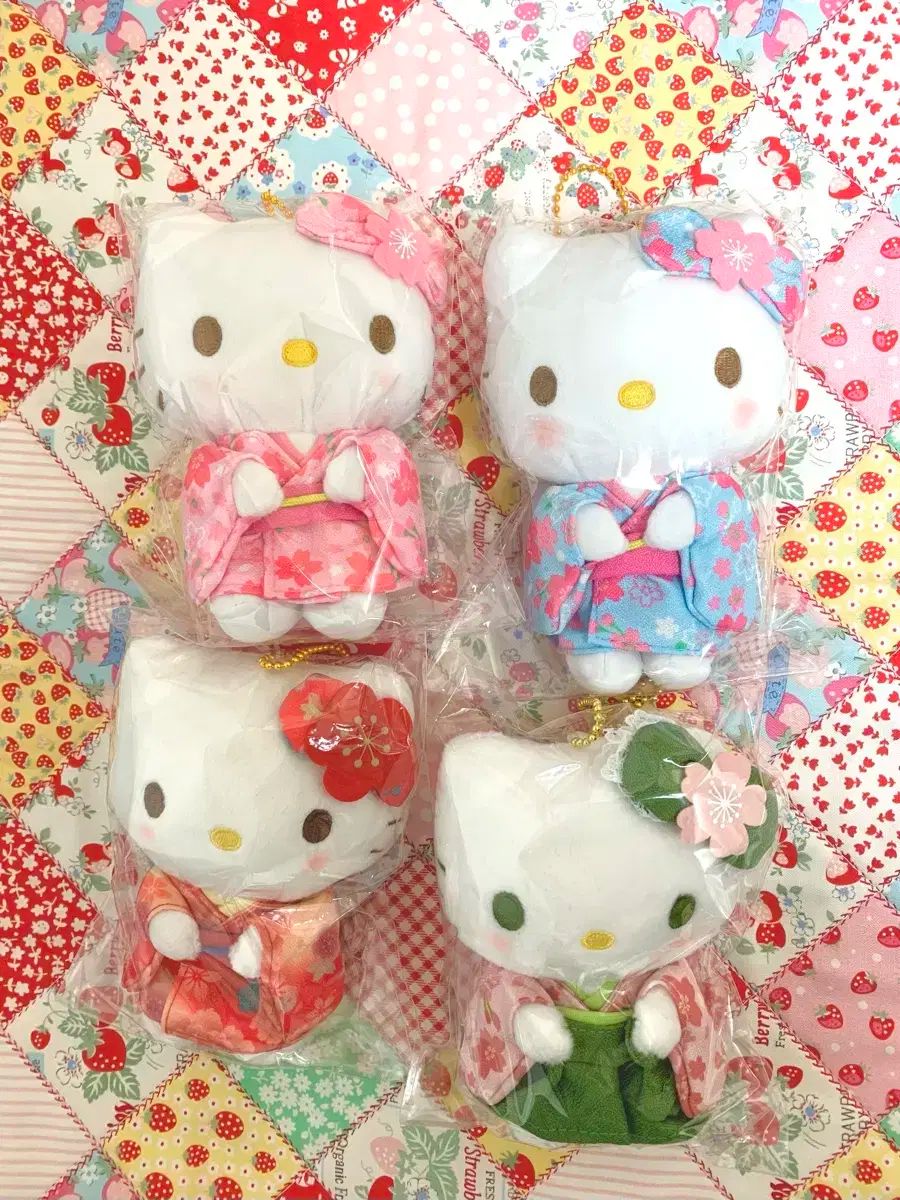 定番，高品質 まとめ売り サンリオ 着物 浴衣 ハローキティ マスコット