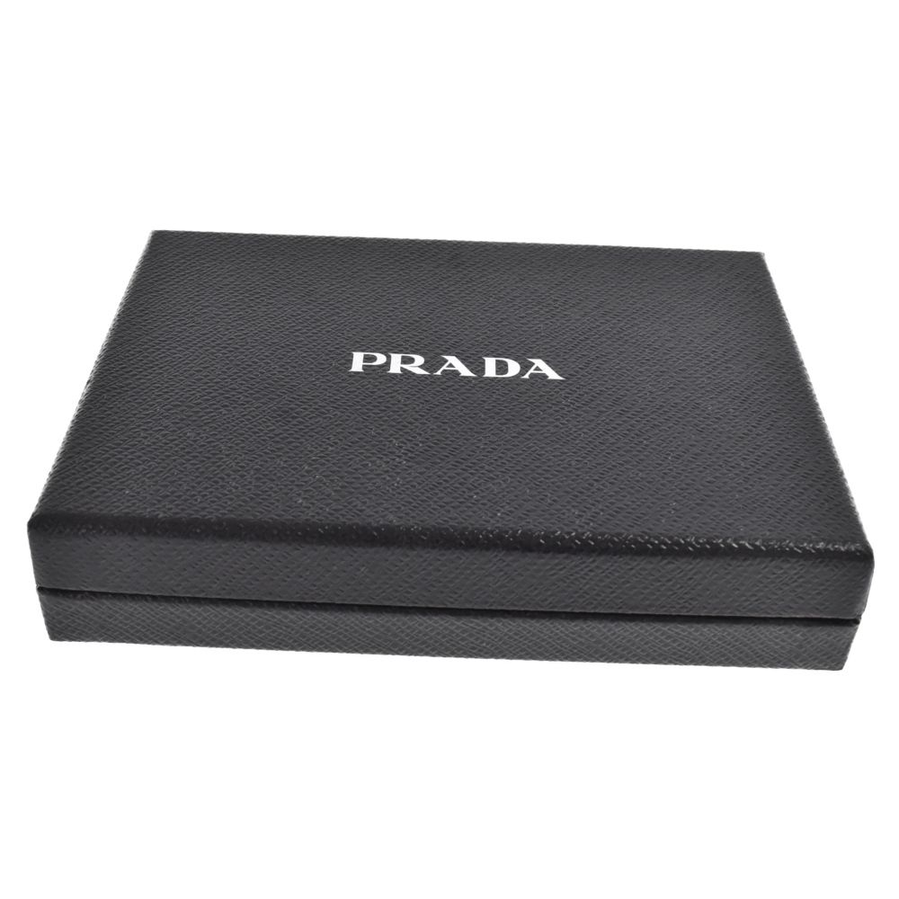 PRADA (プラダ) パスポートケース サフィアーノ ブラック 1MV357