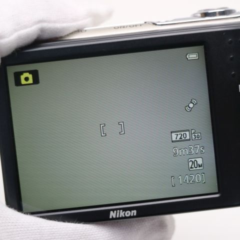 Nikon COOLPIX L30 シルバー　本体のみ　ジャンク品 L30SL｜Nikon デジタルカメラ COOLPIX L30 5倍ズーム 2005万画素