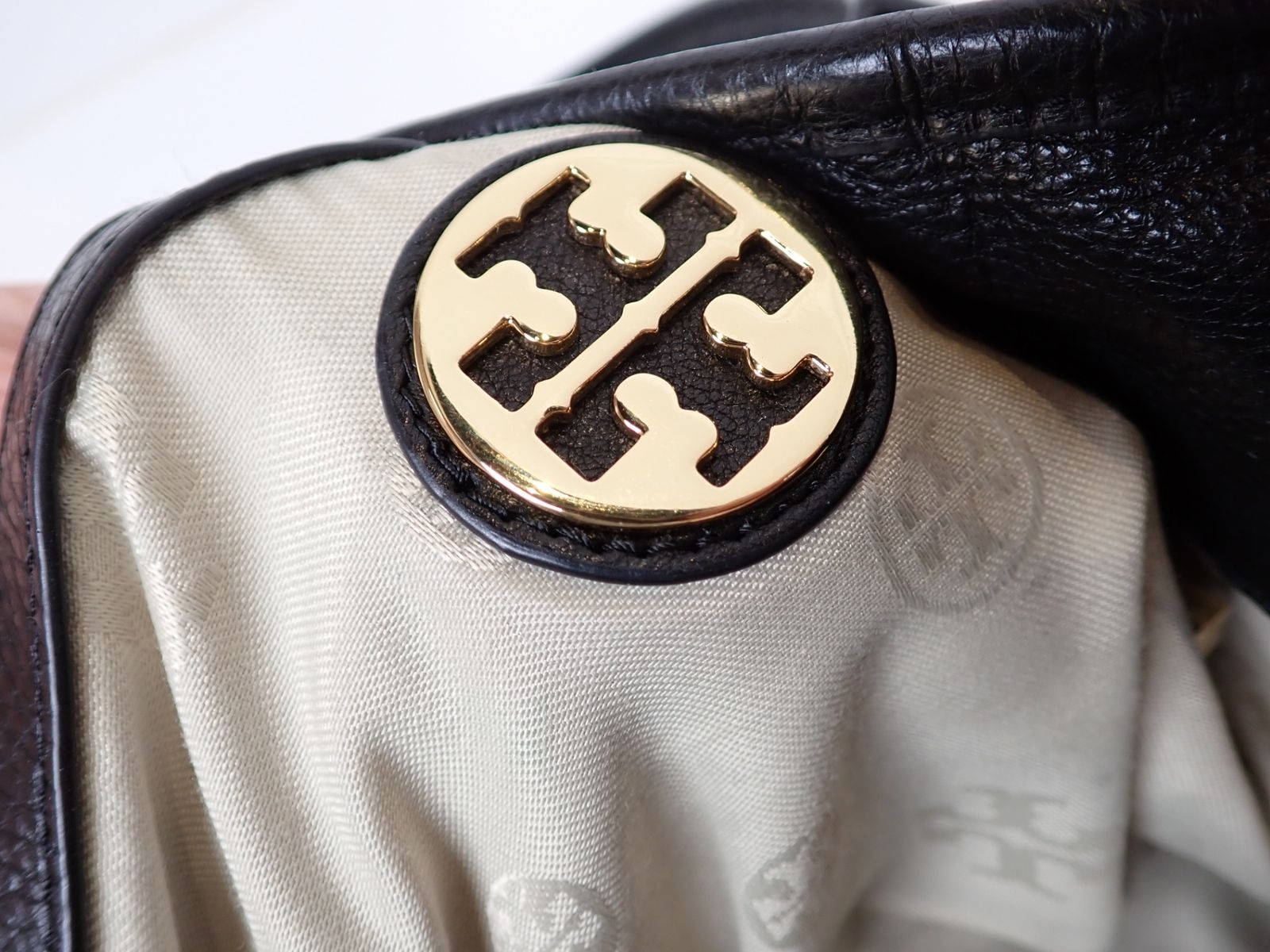 美品 Tory Burch（トリーバーチ)レザー 2way トートバッグ ブラック ショルダーバッグ