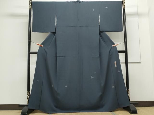 平和屋着物○世界的人形師 辻村寿三郎 ジュサブロー 訪問着 舞蝶文 銀  