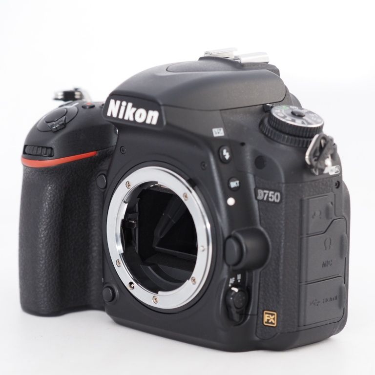 Nikon ニコン デジタル一眼レフ D750 ボディ - メルカリ