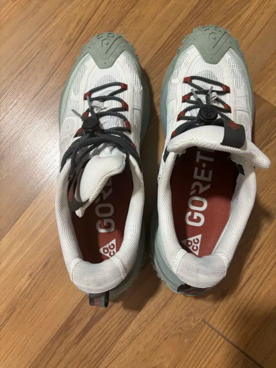 OLD vans USA製 バックプリント Tシャツ スケート OLD vans USA製 バックプリント Tシャツ スケート