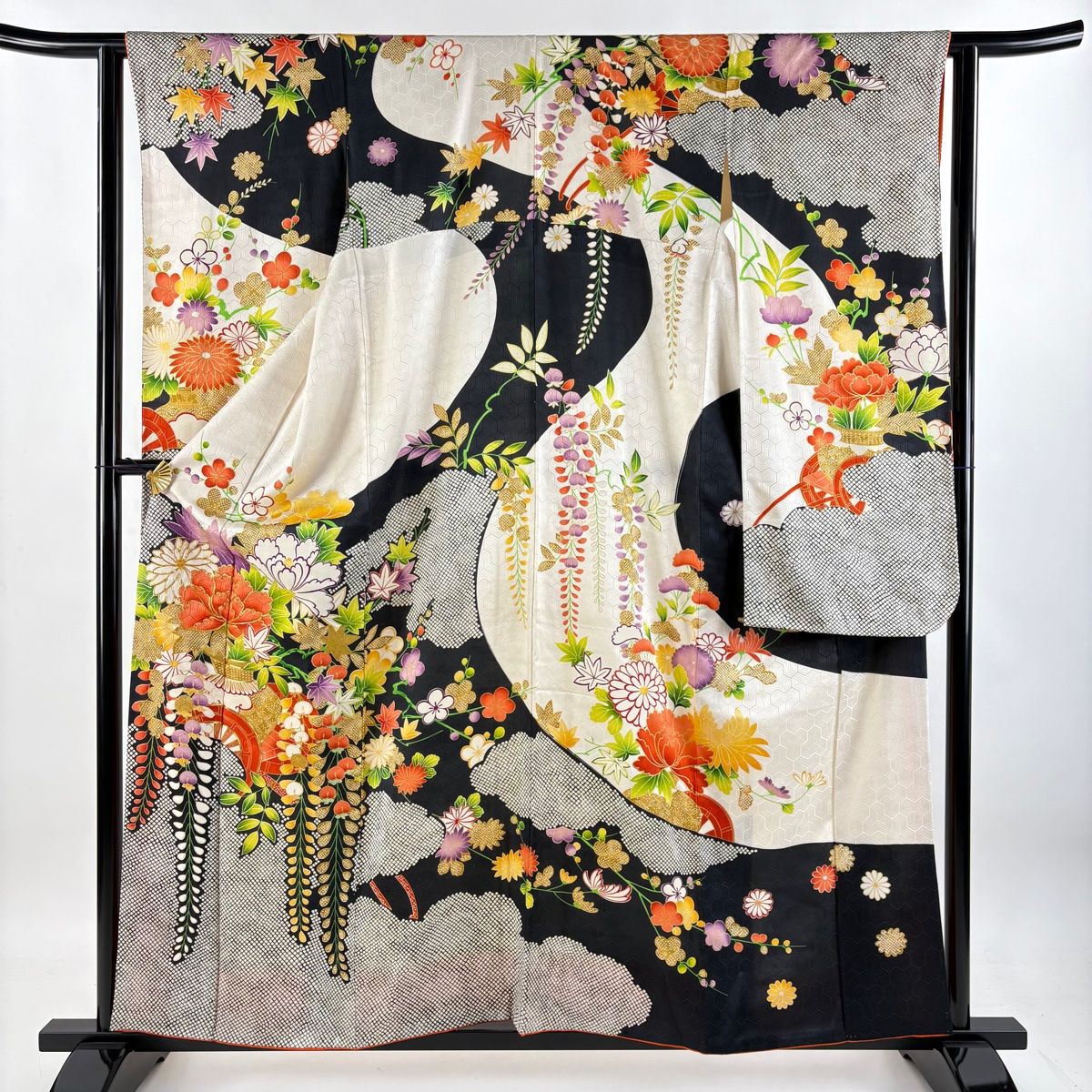 D420 振袖　藤の花　花車　金彩　正絹　着物　袷　　　極美品 D420 振袖 藤の花 花車 金彩 正絹 着物 袷 極美品