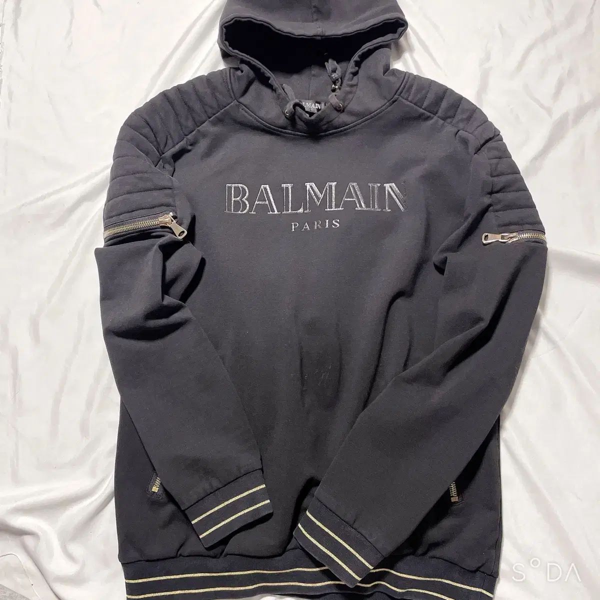 BALMAIN バルマン 裏起毛 フード L