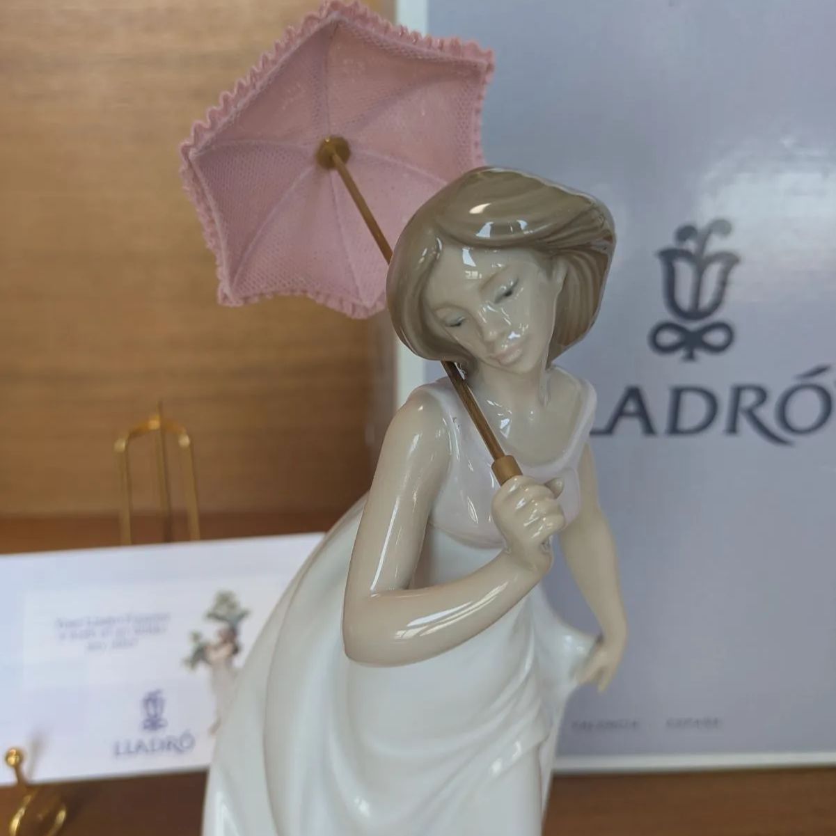 専用箱付属 リヤドロ 7636 LLADRO 春の光の中で 陶器 置物 極美