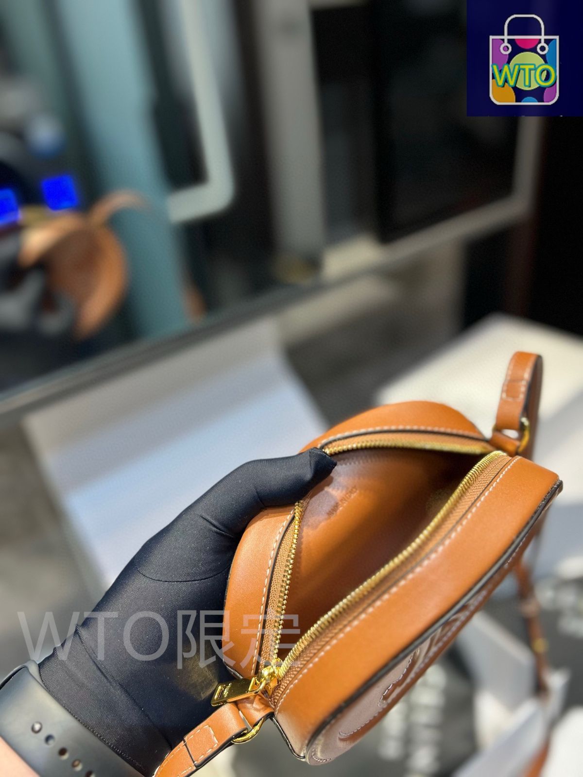 CELINE RV045079412CR 関税送料込 Celine] ミニトートバッグ - 専用ボックス付き | セリーヌ