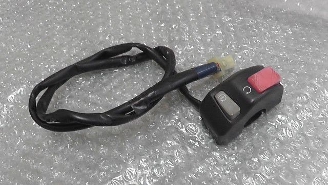 TW225　DG09J-014xxx　の　ハンドルスイッチ　右:#1740122827