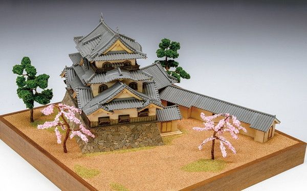 ウッディジョー 木製建築模型 1|150 彦根城 佐川急便